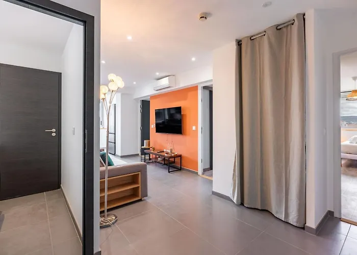 Le Prouvé Ii - Très Bel Climatisé *